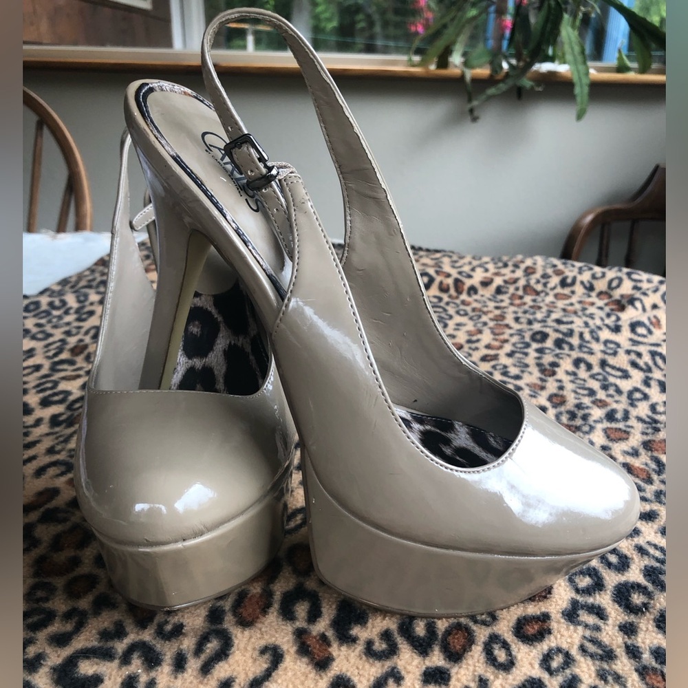 Carlos Santana Frolic Platform Stiletto Shoes beige Sz 8.5
